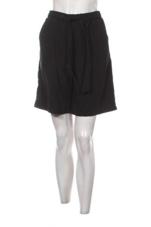 Дамски къс панталон SHEIN, Размер M, Цвят Черен, Цена 2,04 €