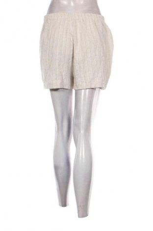 Дамски къс панталон Trendyol, Размер M, Цвят Бежов, Цена 6,13 €