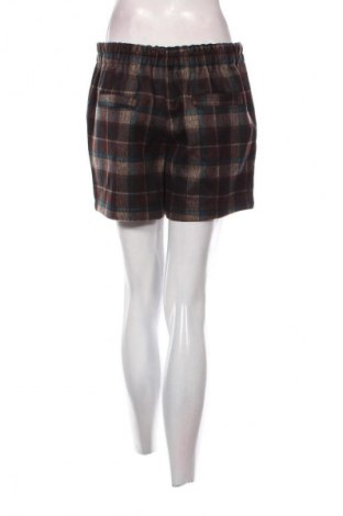 Дамски къс панталон Unbranded, Размер L, Цвят Многоцветен, Цена 2,04 €