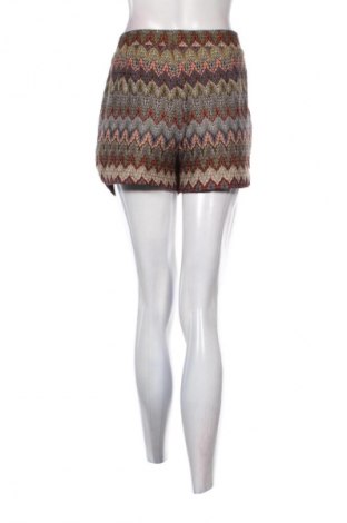 Дамски къс панталон Unbranded, Размер M, Цвят Многоцветен, Цена 2,04 €