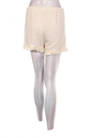 Дамски къс панталон Unbranded, Размер L, Цвят Екрю, Цена 2,04 €