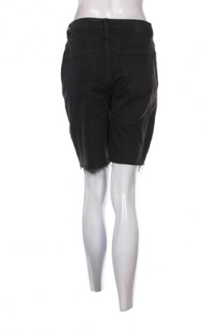 Дамски къс панталон Vero Moda, Размер S, Цвят Черен, Цена 2,55 €