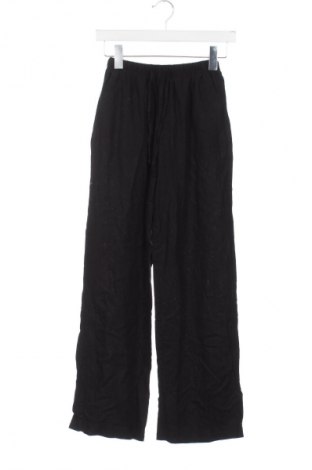 Damenhose Bershka, Größe XS, Farbe Schwarz, Preis 19,99 €