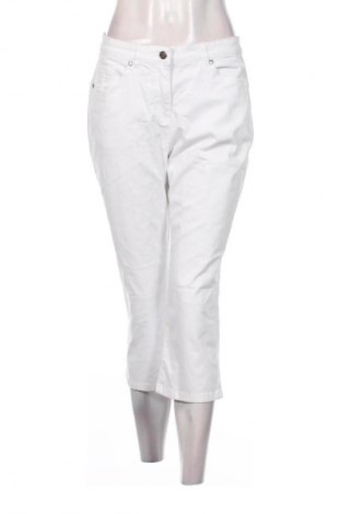 Pantaloni de femei Unbranded, Mărime M, Culoare Alb, Preț 17,99 Lei