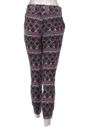 Дамски панталон Unbranded, Размер S, Цвят Многоцветен, Цена 3,06 €