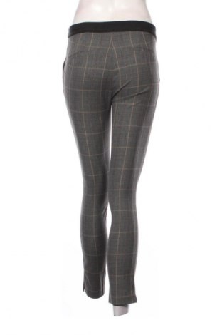 Damenhose Zara, Größe S, Farbe Mehrfarbig, Preis 3,99 €