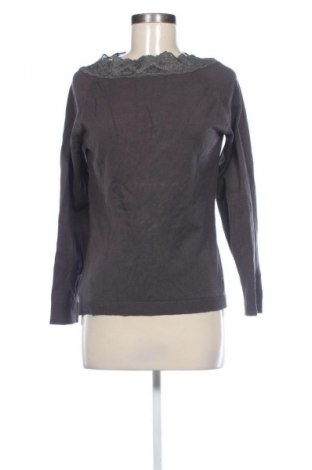 Dámský svetr Unbranded, Velikost M, Barva Šedá, Cena  359,00 Kč