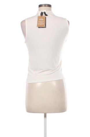 Дамски топ Pieces, Размер S, Цвят Бял, Цена 10,73 €