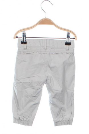 Dziecięce spodnie United Colors Of Benetton, Rozmiar 6-9m/ 68-74 cm, Kolor Szary, Cena 6,99 zł