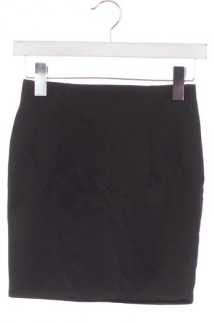 Пола - панталон Unbranded, Размер XS, Цвят Черен, Цена 3,57 €