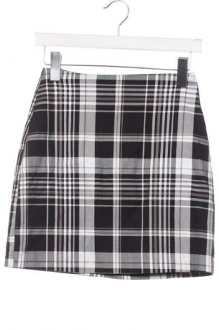 Пола Amisu, Размер XS, Цвят Многоцветен, Цена 2,04 €