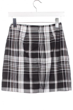 Пола Amisu, Размер XS, Цвят Многоцветен, Цена 2,04 €