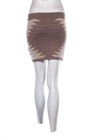 Пола Amisu, Размер S, Цвят Многоцветен, Цена 2,04 €