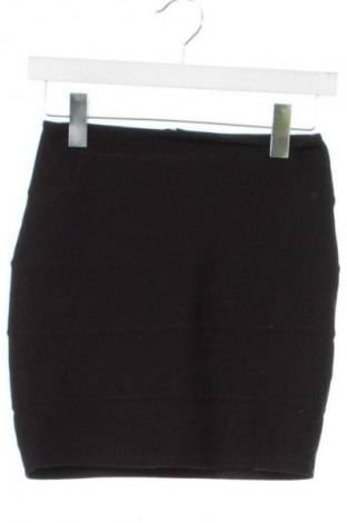 Пола Amisu, Размер XS, Цвят Черен, Цена 2,04 €