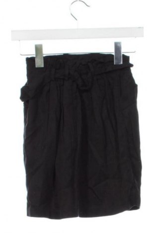 Пола Bershka, Размер S, Цвят Черен, Цена 2,04 €