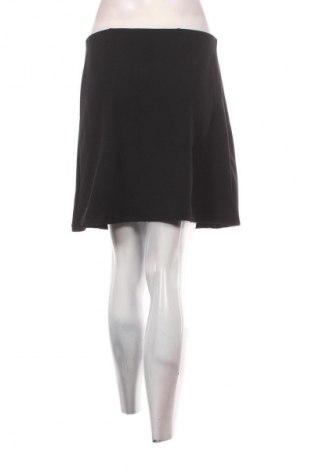 Пола Bik Bok, Размер M, Цвят Черен, Цена 2,04 €