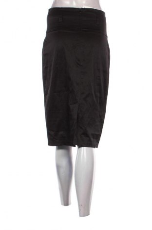 Пола Blanco, Размер M, Цвят Черен, Цена 2,04 €