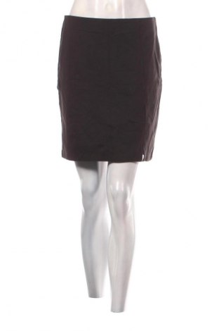 Пола C&A, Размер M, Цвят Черен, Цена 2,04 €