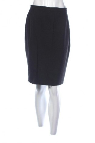 Пола Canda, Размер M, Цвят Черен, Цена 2,04 €