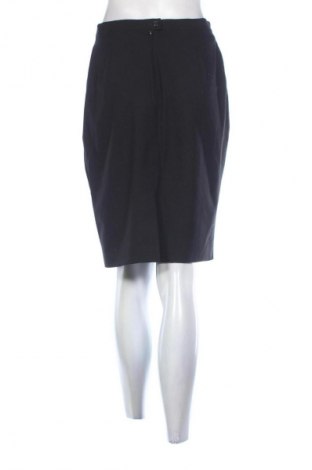 Пола Canda, Размер M, Цвят Черен, Цена 2,04 €