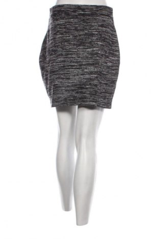 Пола Chillytime, Размер M, Цвят Черен, Цена 2,04 €