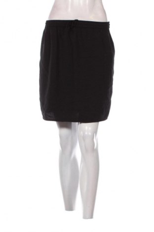 Пола Decjuba, Размер M, Цвят Черен, Цена 2,04 €