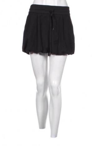 Пола Edc By Esprit, Размер M, Цвят Черен, Цена 2,55 €