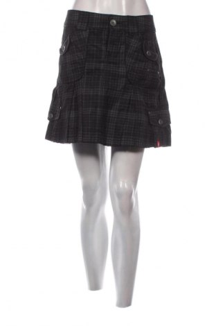 Пола Edc By Esprit, Размер L, Цвят Многоцветен, Цена 3,57 €