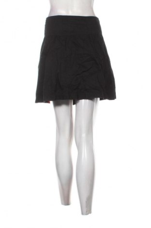 Пола Edc By Esprit, Размер M, Цвят Черен, Цена 2,04 €