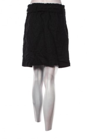 Пола Esmara, Размер M, Цвят Черен, Цена 2,04 €