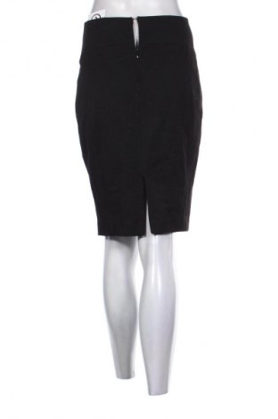 Пола Express, Размер S, Цвят Черен, Цена 2,04 €