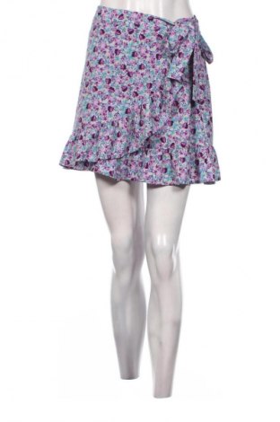 Пола Fb Sister, Размер M, Цвят Многоцветен, Цена 2,04 €