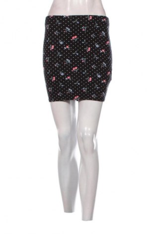 Пола Fb Sister, Размер S, Цвят Многоцветен, Цена 2,04 €