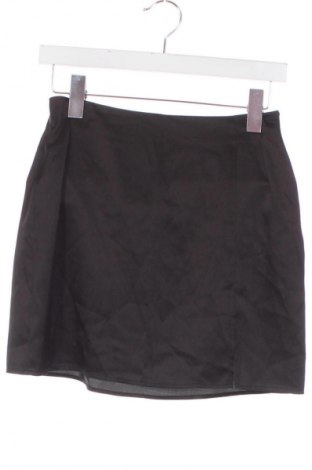 Пола Fb Sister, Размер XS, Цвят Черен, Цена 2,04 €