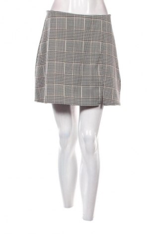 Пола H&M, Размер M, Цвят Многоцветен, Цена 2,04 €