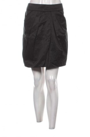 Пола H&M, Размер L, Цвят Черен, Цена 2,04 €