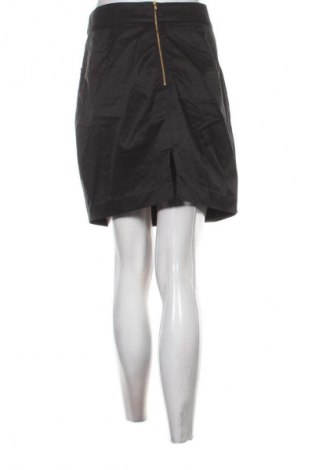 Пола H&M, Размер L, Цвят Черен, Цена 2,04 €