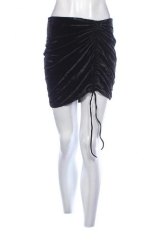 Пола H&M, Размер M, Цвят Черен, Цена 2,04 €