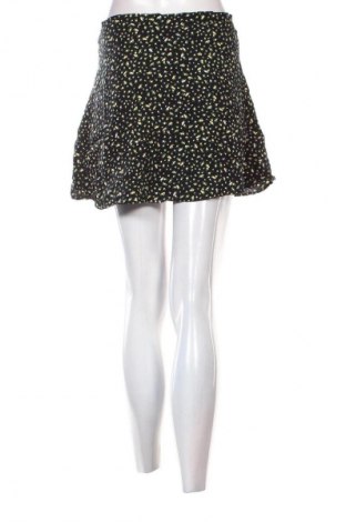 Пола H&M Divided, Размер M, Цвят Многоцветен, Цена 2,04 €