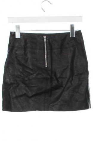 Пола H&M Divided, Размер XXS, Цвят Черен, Цена 2,04 €