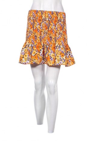 Пола H&M Divided, Размер M, Цвят Многоцветен, Цена 2,04 €