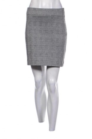 Пола House, Размер S, Цвят Многоцветен, Цена 2,04 €