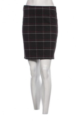 Пола Janina, Размер M, Цвят Многоцветен, Цена 2,04 €