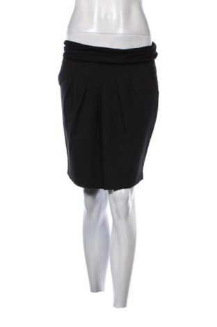 Пола Koe, Размер M, Цвят Черен, Цена 2,55 €