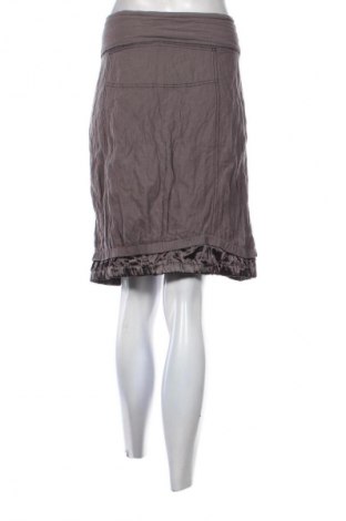 Пола Leon, Размер M, Цвят Сив, Цена 2,04 €