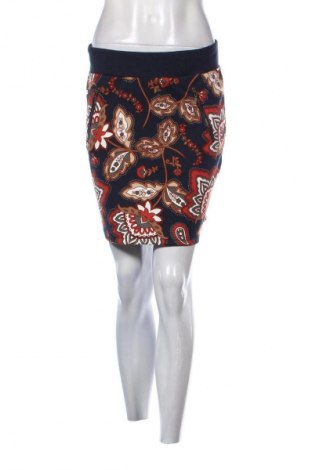 Пола Lola & Liza, Размер M, Цвят Многоцветен, Цена 2,04 €