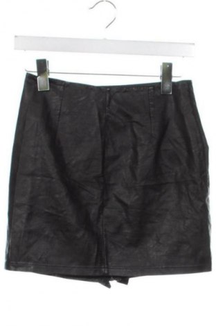 Пола NEW COLLECTION, Размер XS, Цвят Черен, Цена 2,04 €