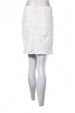 Szoknya Orsay, Méret S, Szín Ekrü
, Ár 3 169 Ft