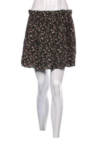 Пола Reserved, Размер S, Цвят Многоцветен, Цена 2,04 €