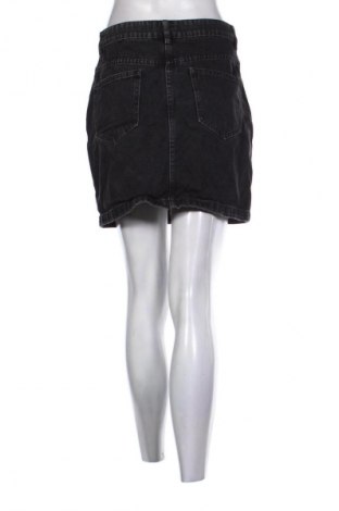 Φούστα Reserved, Μέγεθος M, Χρώμα Μαύρο, Τιμή 3,99 €